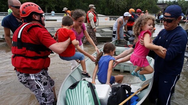 Canada to help U.S. by shipping supplies to Harvey victims