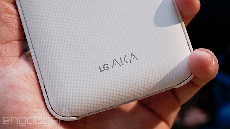 LG AKA